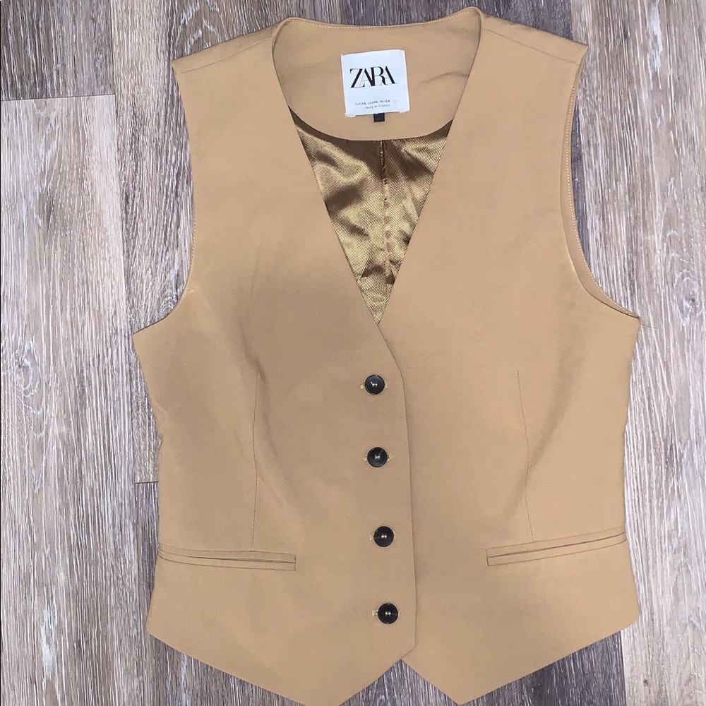 Zara Camel Buttoned Vest